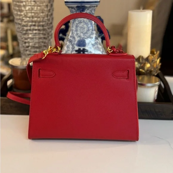 Luxurious Red Leather Satchel - Picture 3 of 9